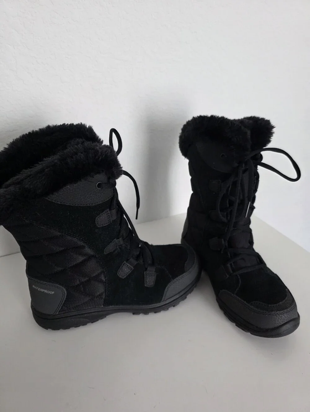 Columbia Women’s Black Waterproof Winter Boots with Faux Fur